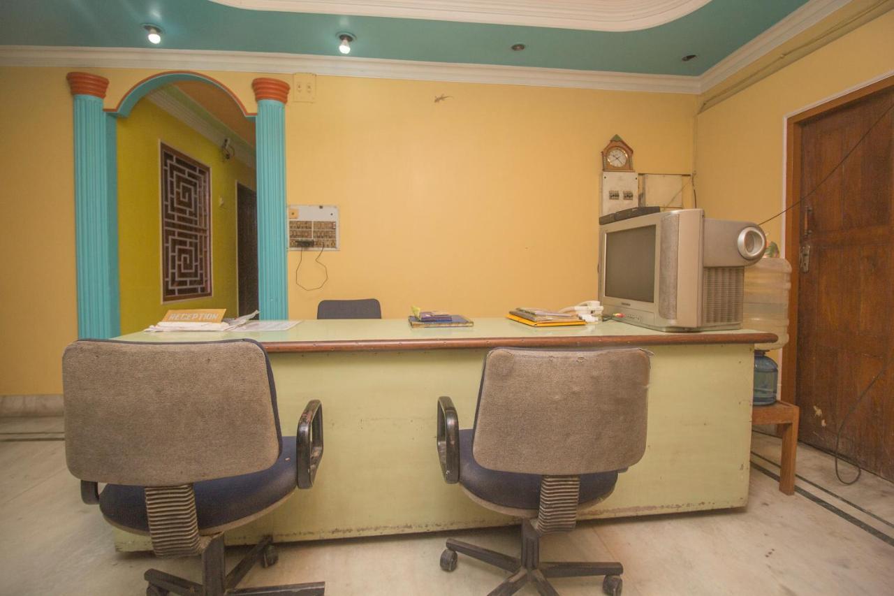 Oyo 48133 Hotel Payel Māldah Zewnętrze zdjęcie