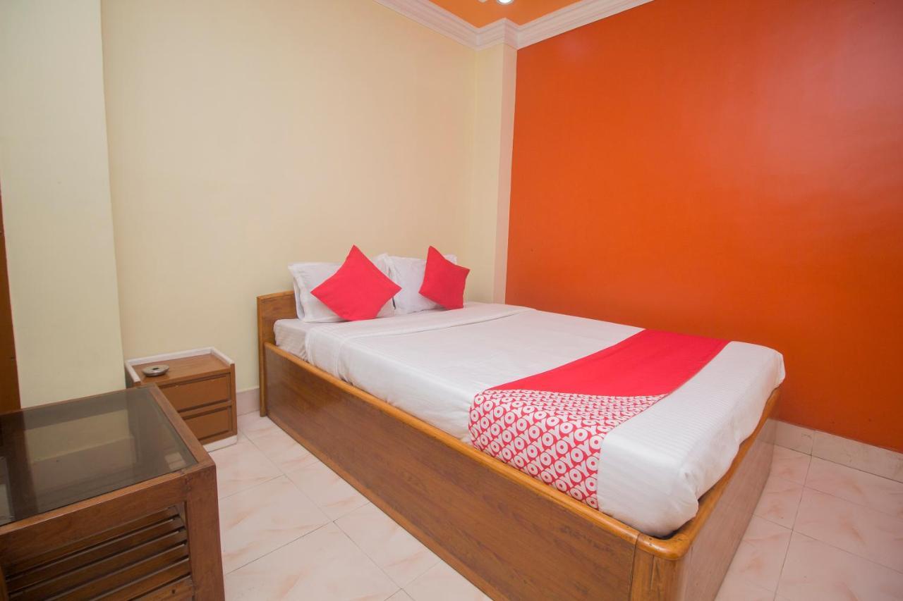 Oyo 48133 Hotel Payel Māldah Zewnętrze zdjęcie
