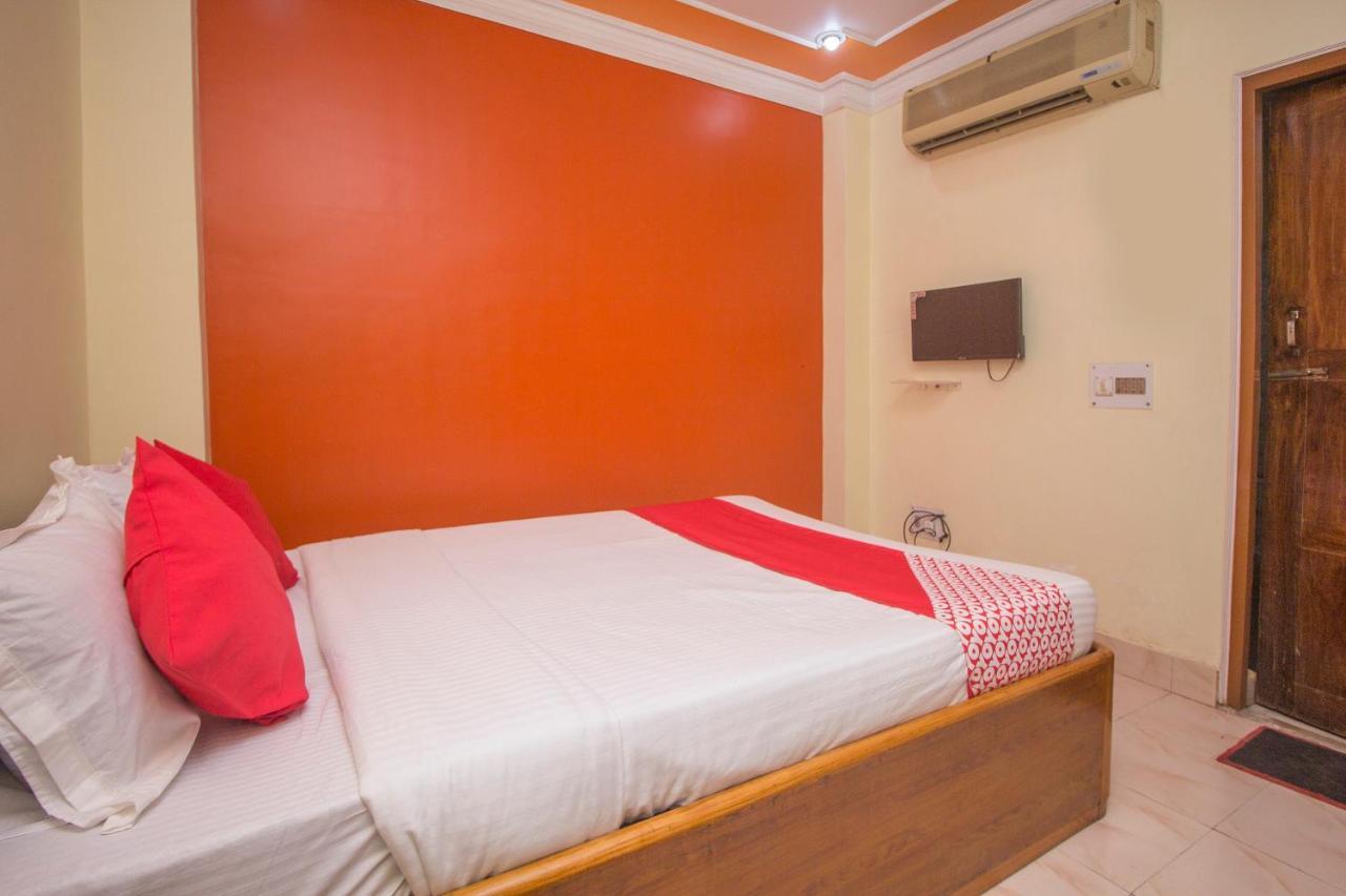 Oyo 48133 Hotel Payel Māldah Zewnętrze zdjęcie
