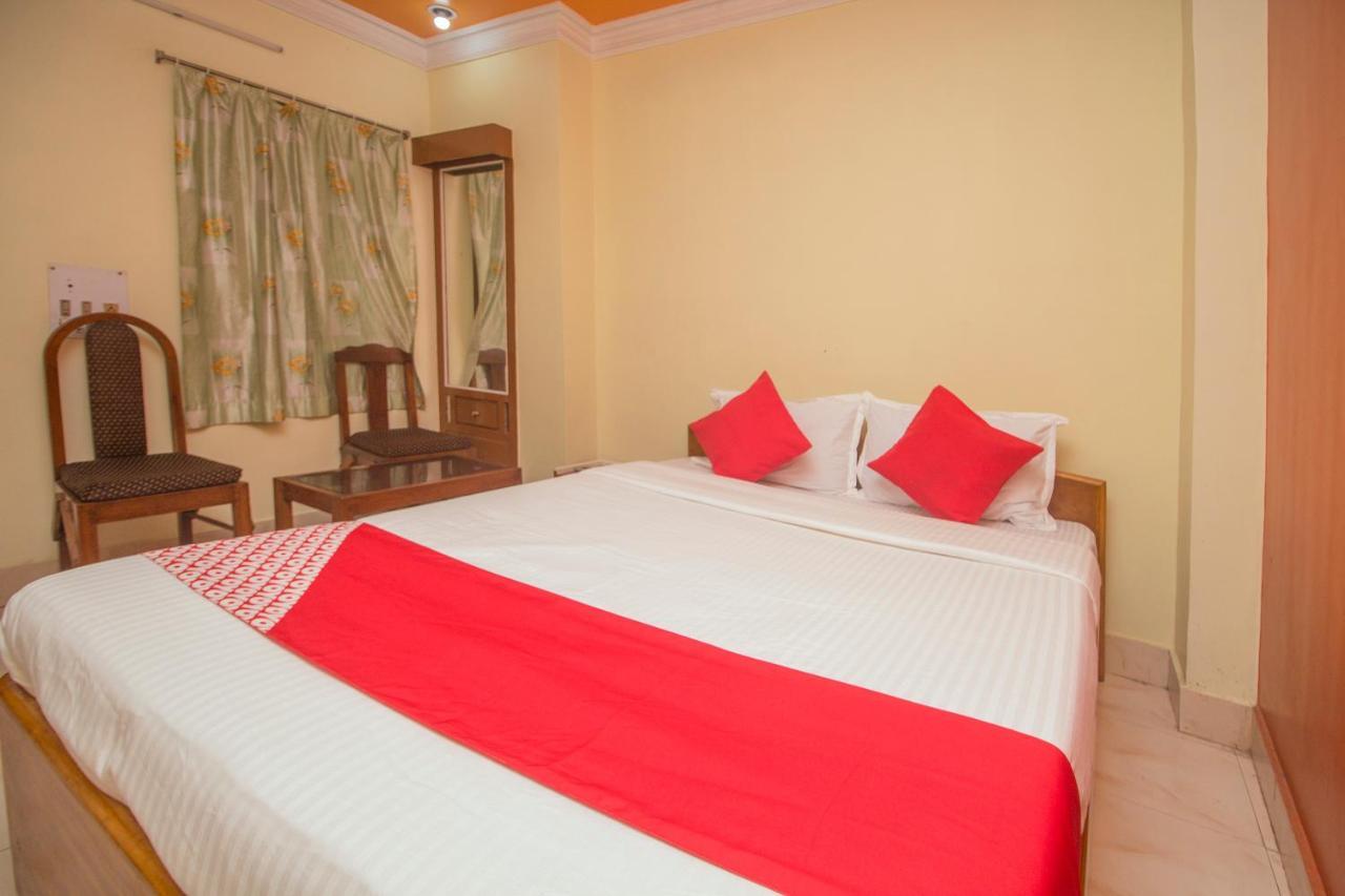Oyo 48133 Hotel Payel Māldah Zewnętrze zdjęcie